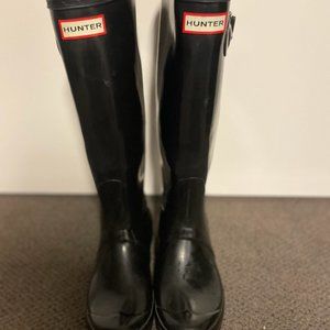 Hunter Rain Boots (Size 7)